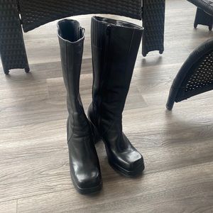 Vintage Steve Madden size 7 Leather Boots